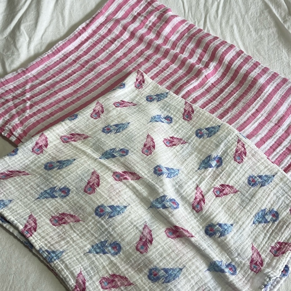 100% cotton muslin swaddle blankets